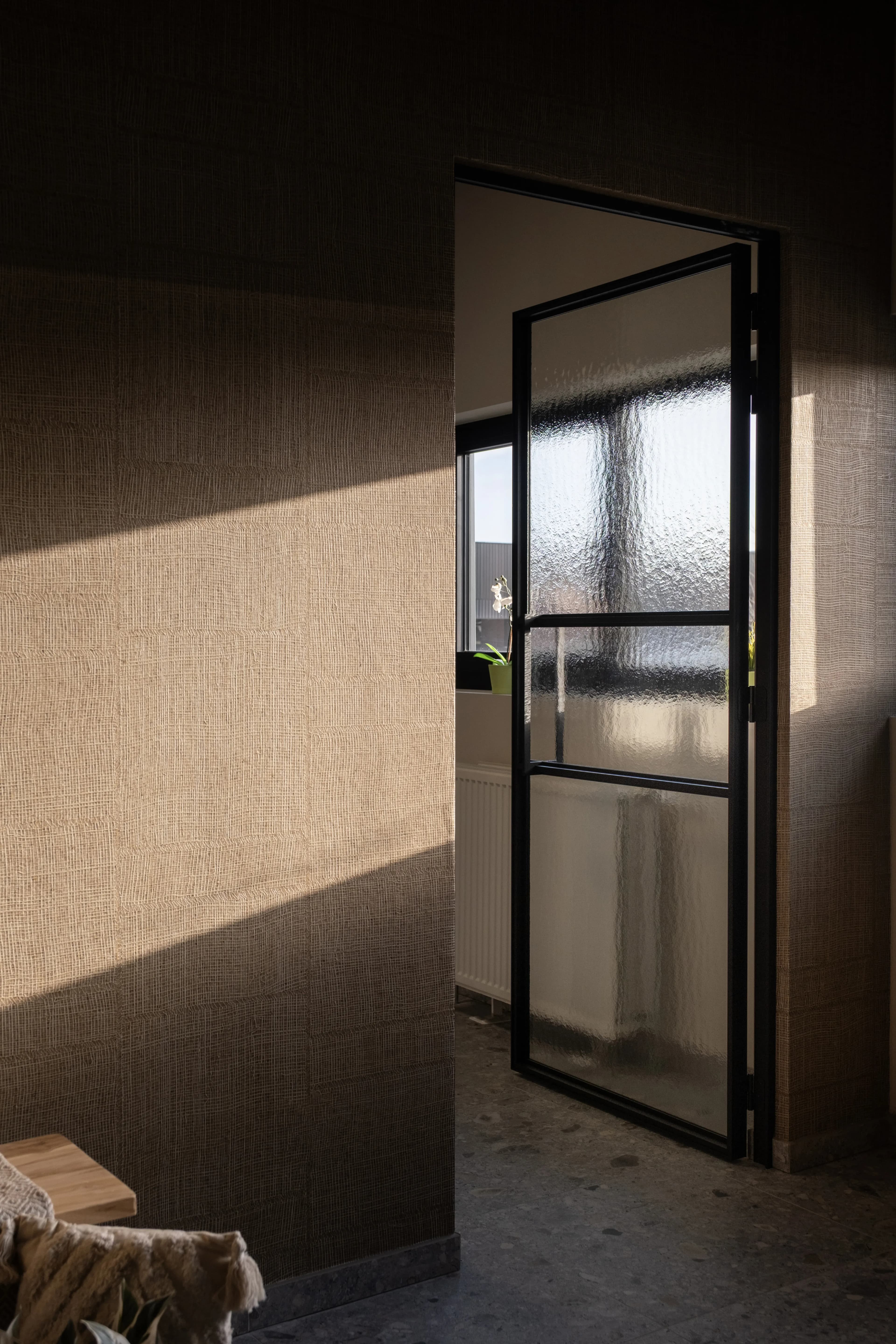 Darby Pivot – detail scharnier