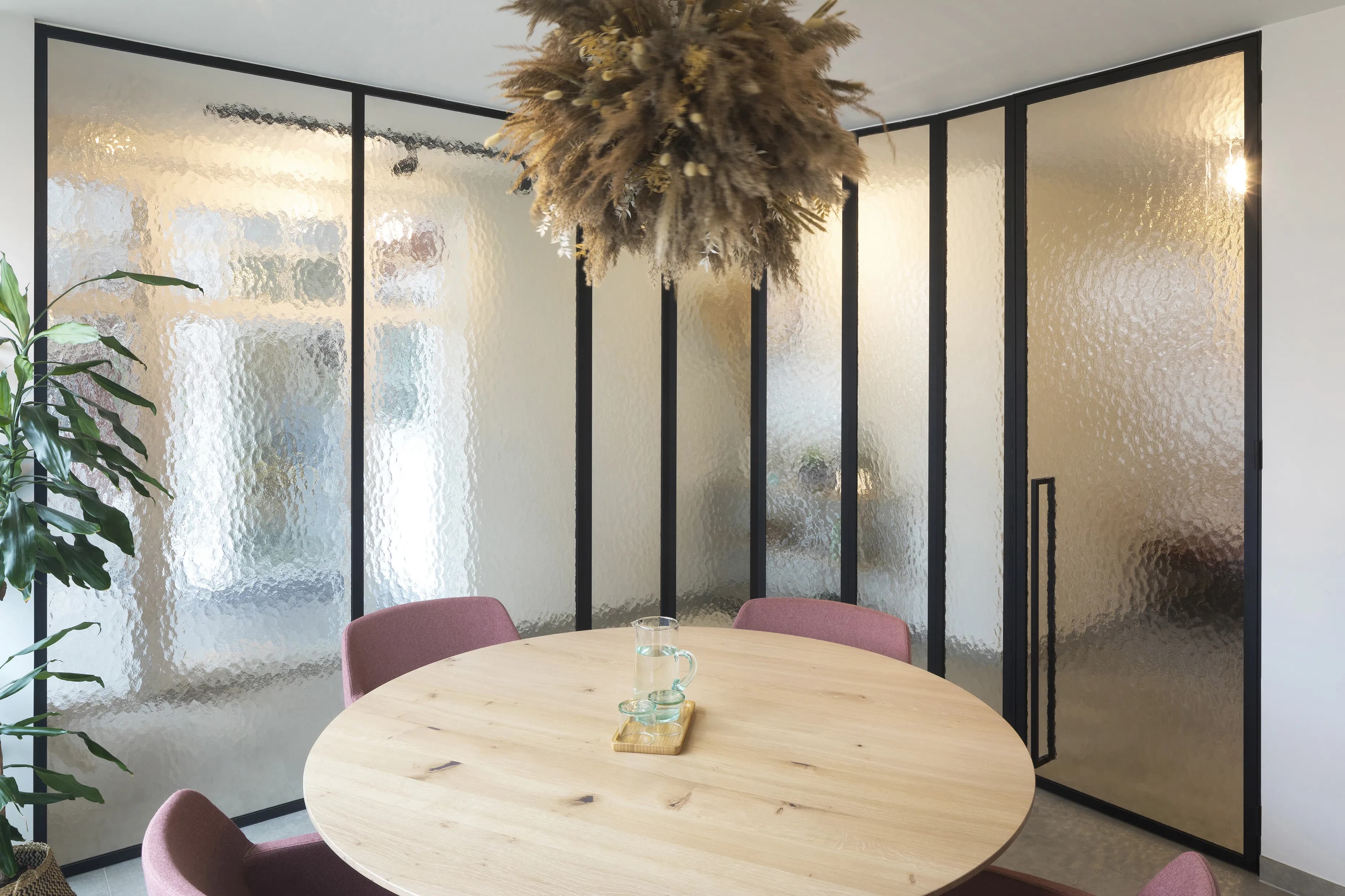 Darby Wall – glazen wand detail